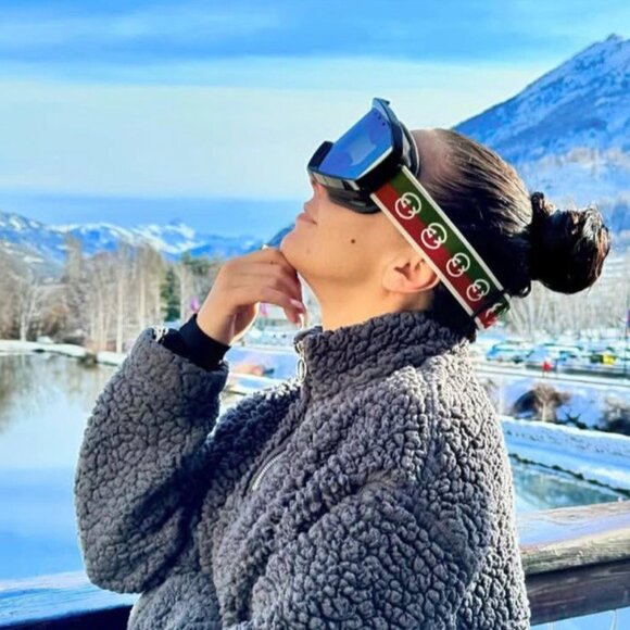 Gucci GG1210S 005 Ski Mask Zebra Ivory Shield Frame, Burgundy Lenses - Picture 2 of 11